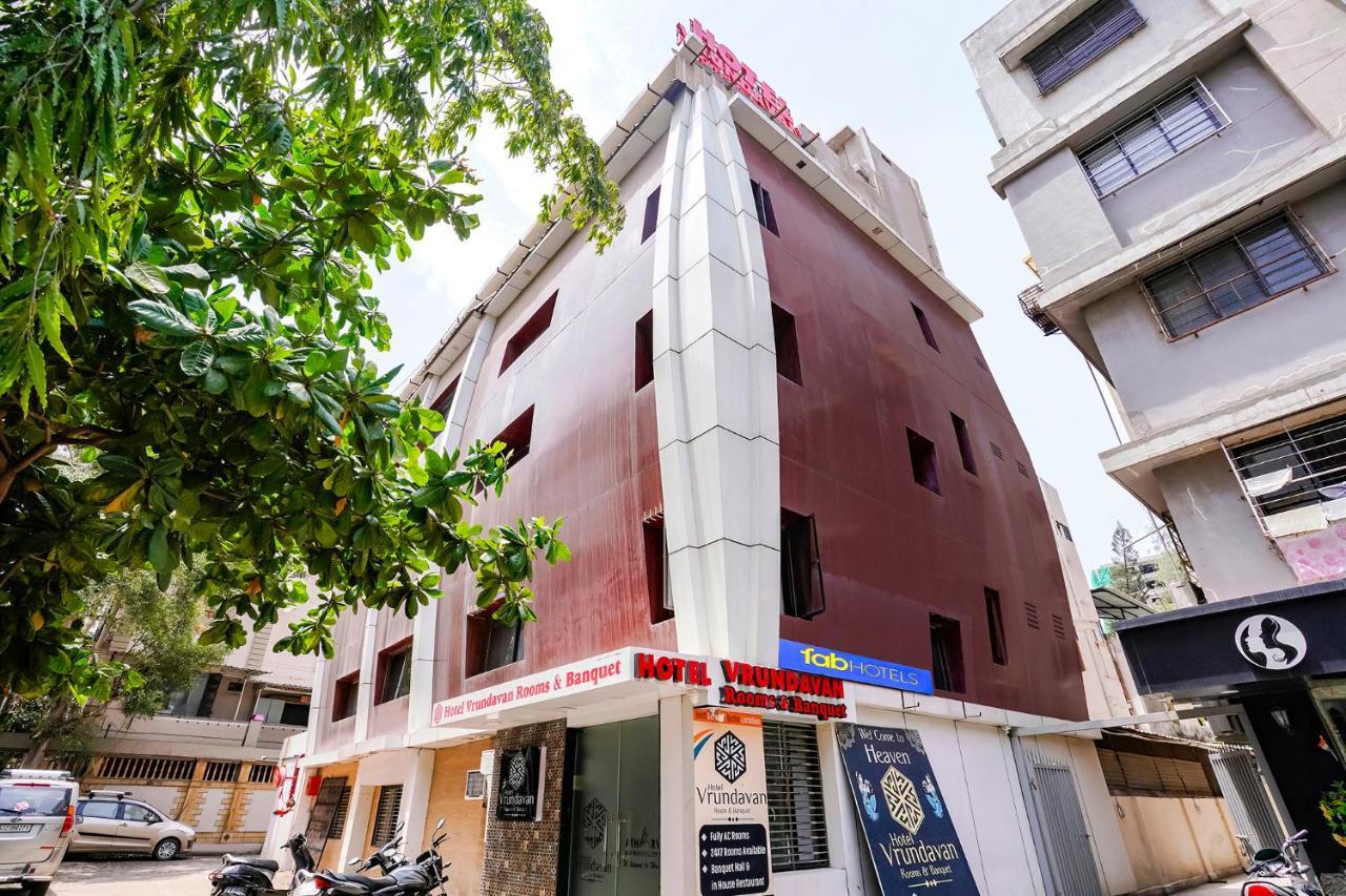 Fabhotel Vrundavan, Athwa Bhatha المظهر الخارجي الصورة