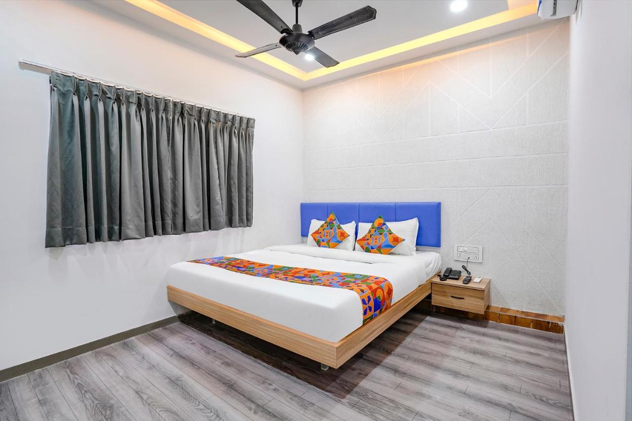 Fabhotel Vrundavan, Athwa Bhatha المظهر الخارجي الصورة