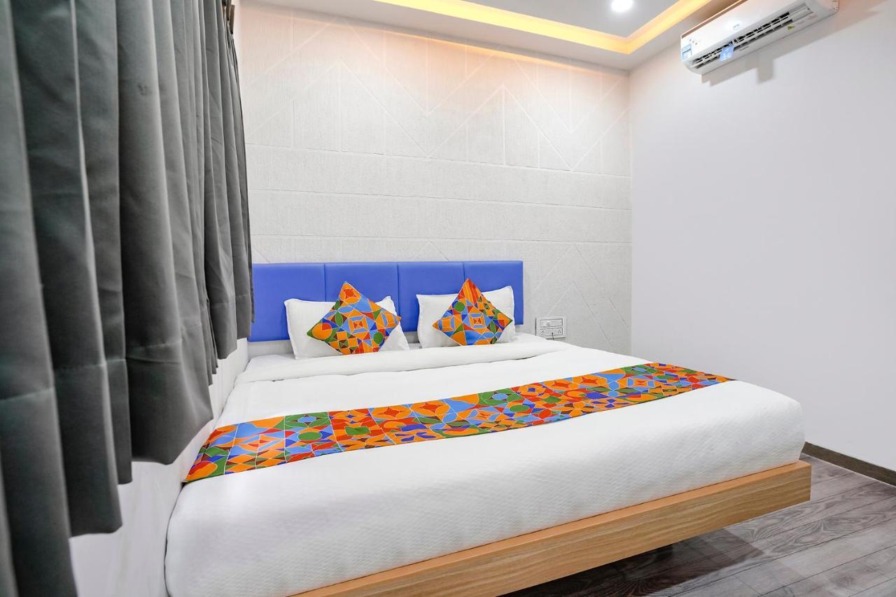 Fabhotel Vrundavan, Athwa Bhatha المظهر الخارجي الصورة